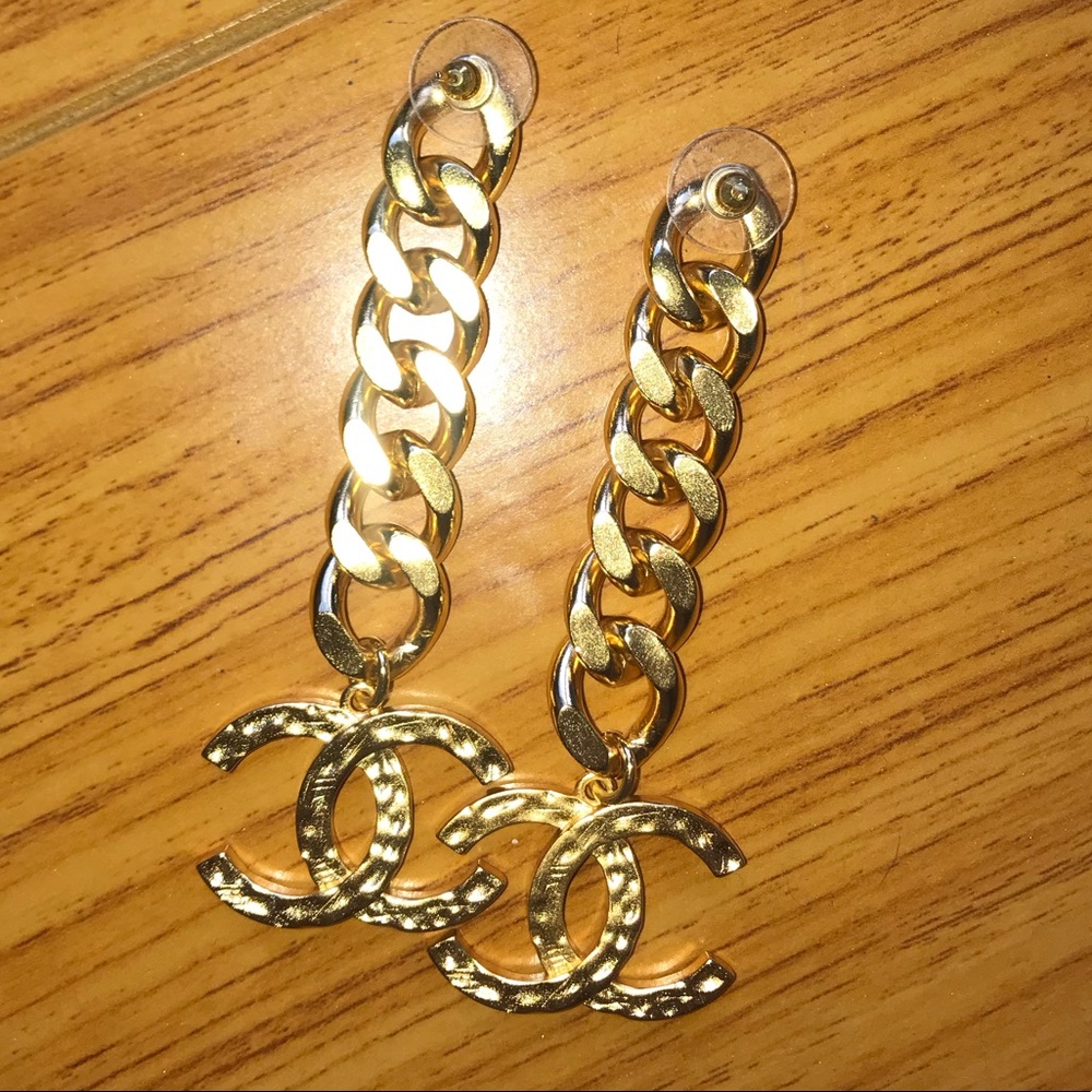 Earrings authentic - Picture 3 of 5